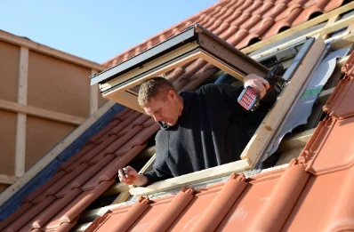 Pose de fenêtres de toit Velux à Molèdes